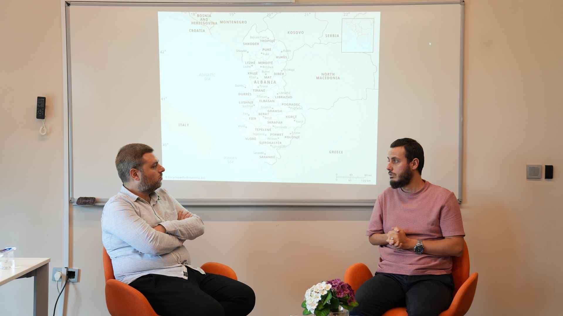 Arnavutluk’ta Devam Eden Protestolar Siyaset Bilimi ve Uluslararası İlişkiler Bölümümüzün Düzenlediği Söyleşide Tartışıldı